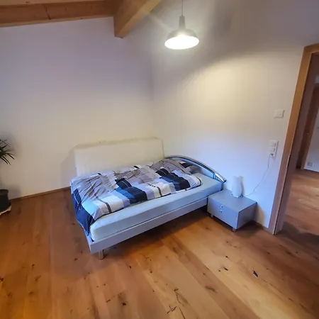 Edles Einfamilienhaus Mit Wirlpool *