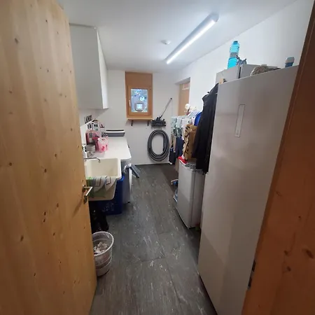 Edles Einfamilienhaus Mit Wirlpool *