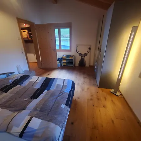 Edles Einfamilienhaus Mit Wirlpool Saas im Prattigau