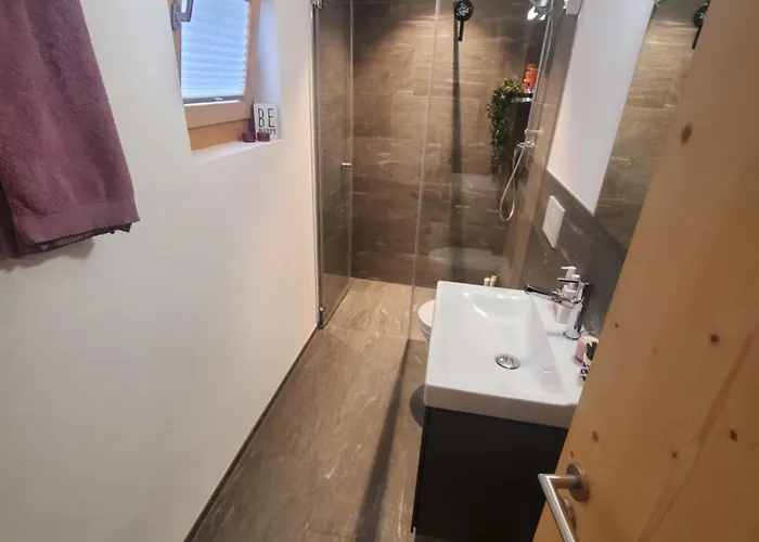 Edles Einfamilienhaus Mit Wirlpool Villa *