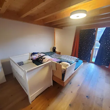 Edles Einfamilienhaus Mit Wirlpool ヴィラ *